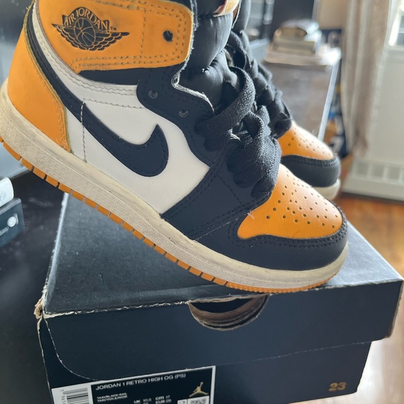 Air Jordan 1 Retro High OG Taxi Yellow black - Picture 10 of 11